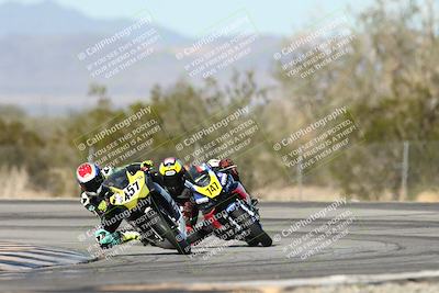 media/Dec-07-2025-CVMA (Sun) [[3e7d2de5dc]]/Race 5-Formula UL-CVMA Hooligans-American Thunder/